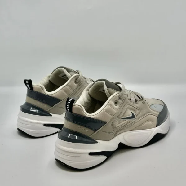 ⁦Nike M2K Tekno Sneaker⁩ - الصورة ⁦4⁩